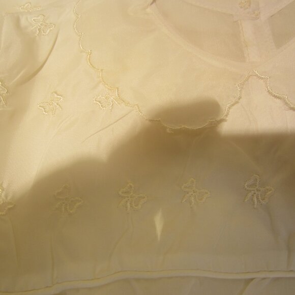 VTG 2 PC LAYETTE BAPTISM SET, PERIOD DRESS 60'S GREAT FOR DOLL DRESS UP - Picture 7 of 9